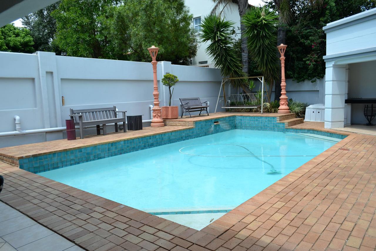 Villa The Baobab Midrand Esterno foto