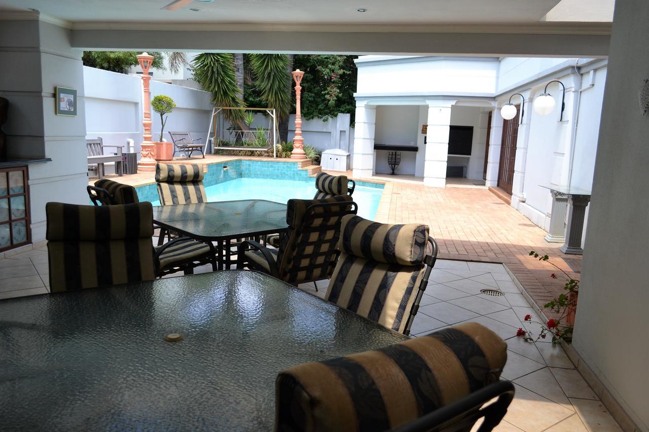 Villa The Baobab Midrand Esterno foto