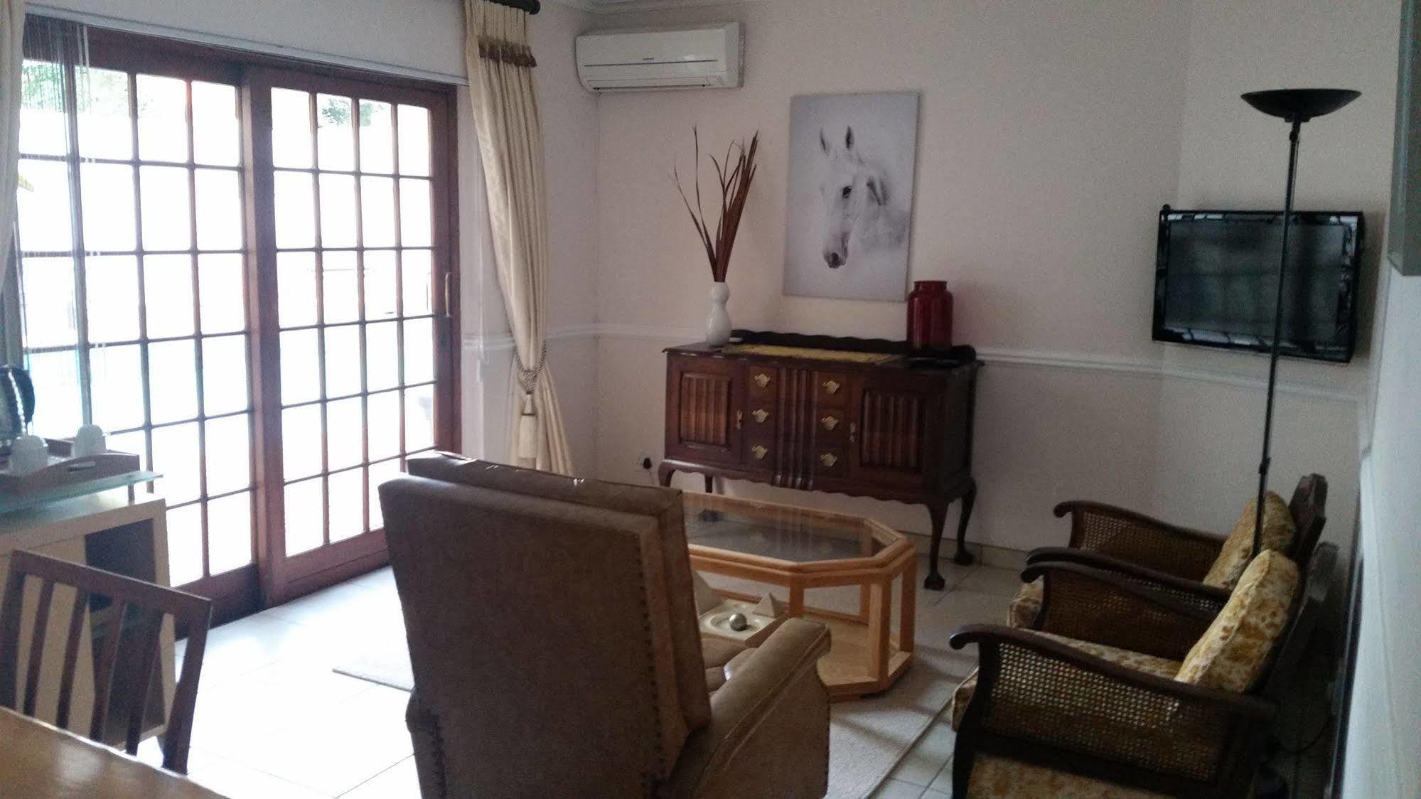 Villa The Baobab Midrand Esterno foto