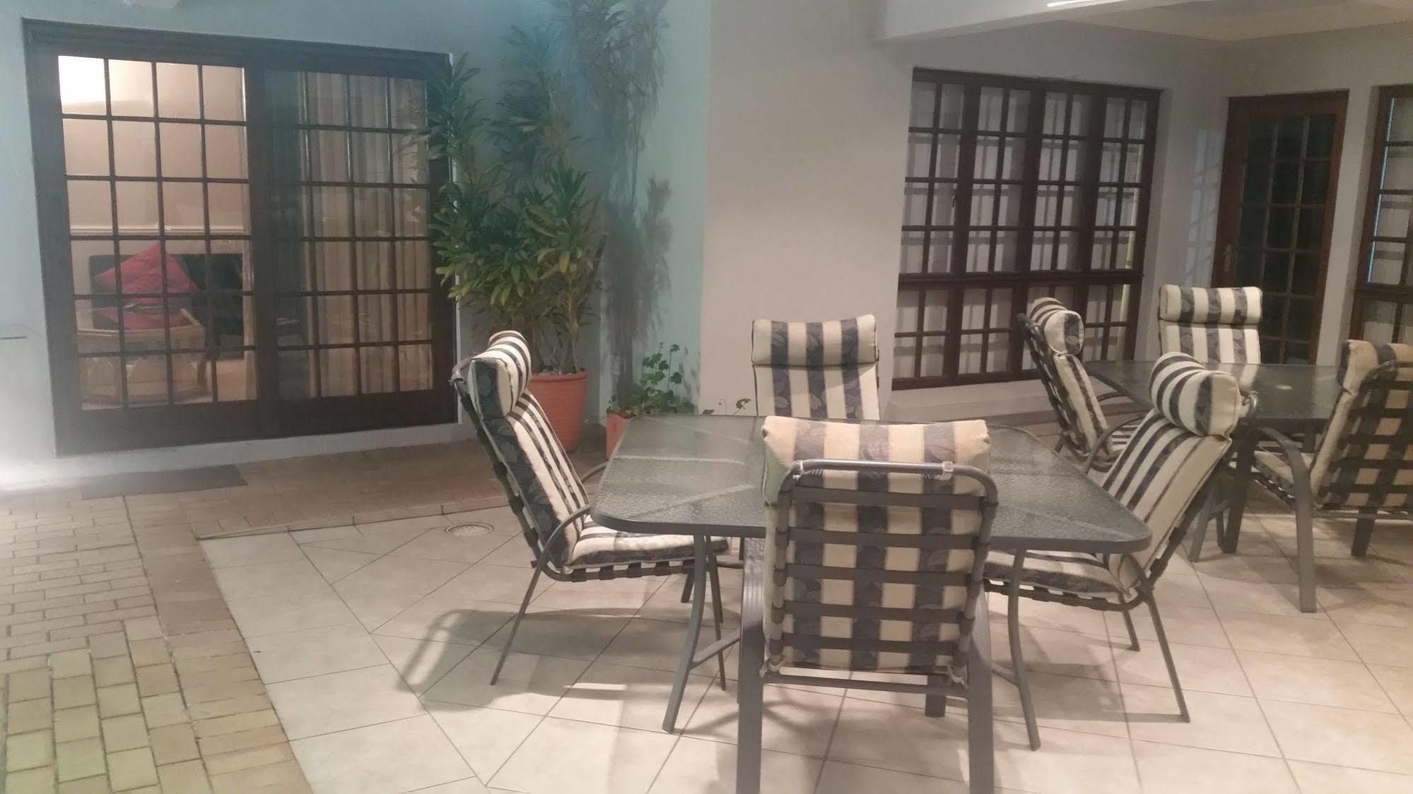 Villa The Baobab Midrand Esterno foto