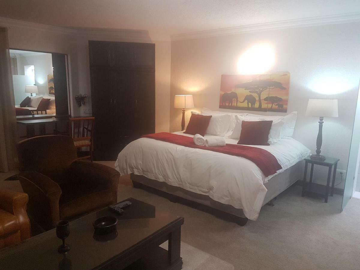 Villa The Baobab Midrand Esterno foto