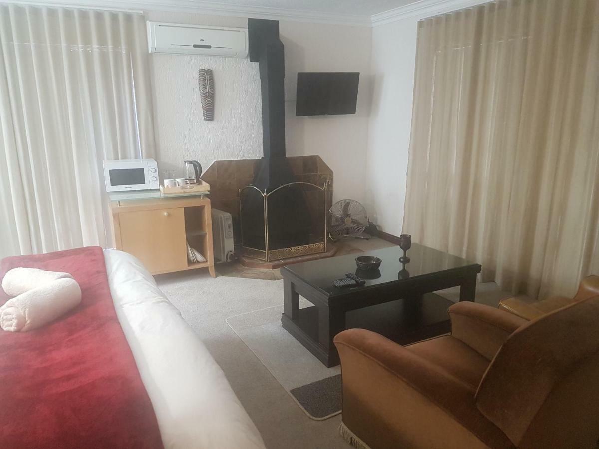 Villa The Baobab Midrand Esterno foto